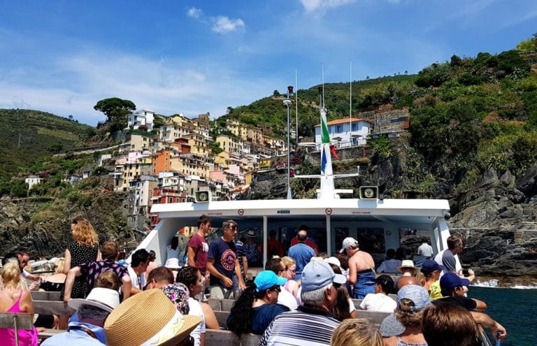Jewels of Cinque Terre tour by boat