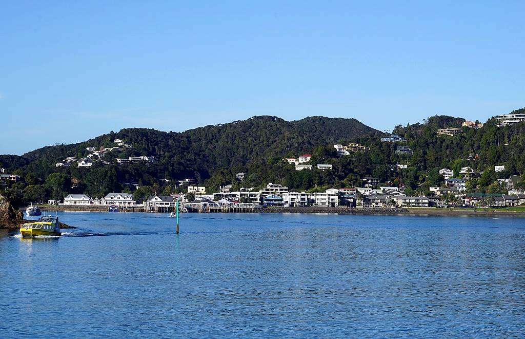 Paihia panorama, Bay of Islands cruise