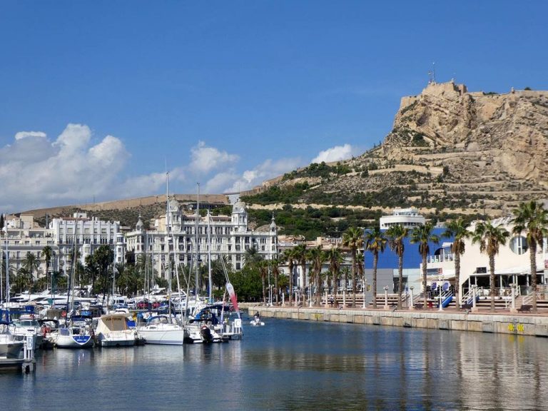 Alicante marina