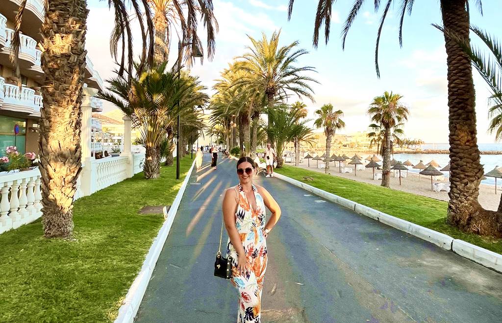 Playa del Camison promenade